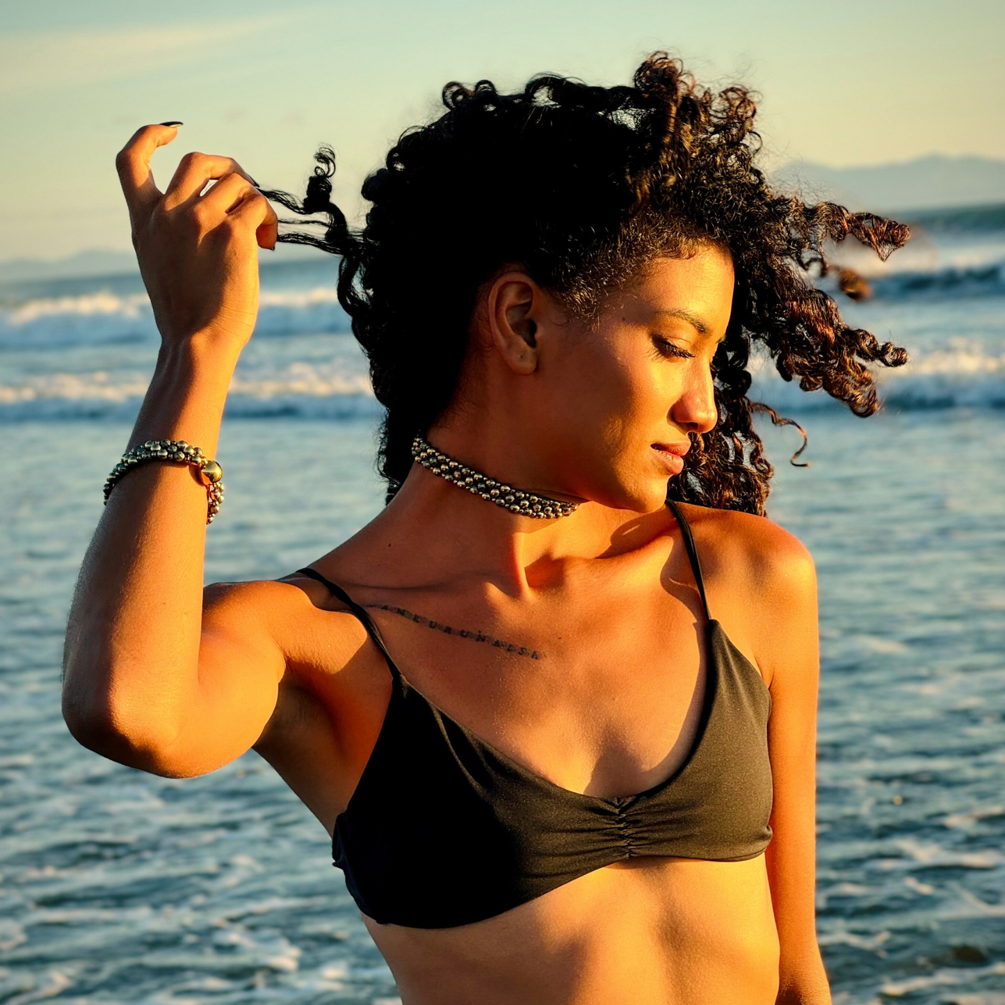 SAHARA S2 Choker in Pyrite + Gold