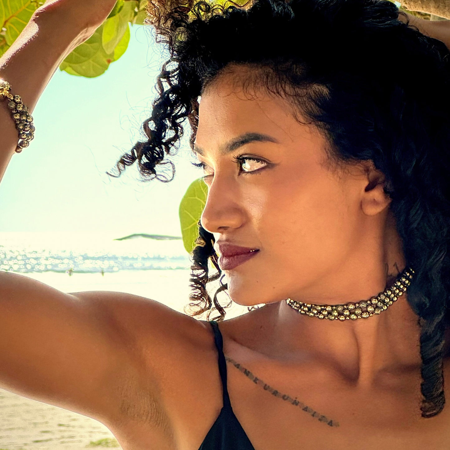 SAHARA S2 Choker in Pyrite + Gold
