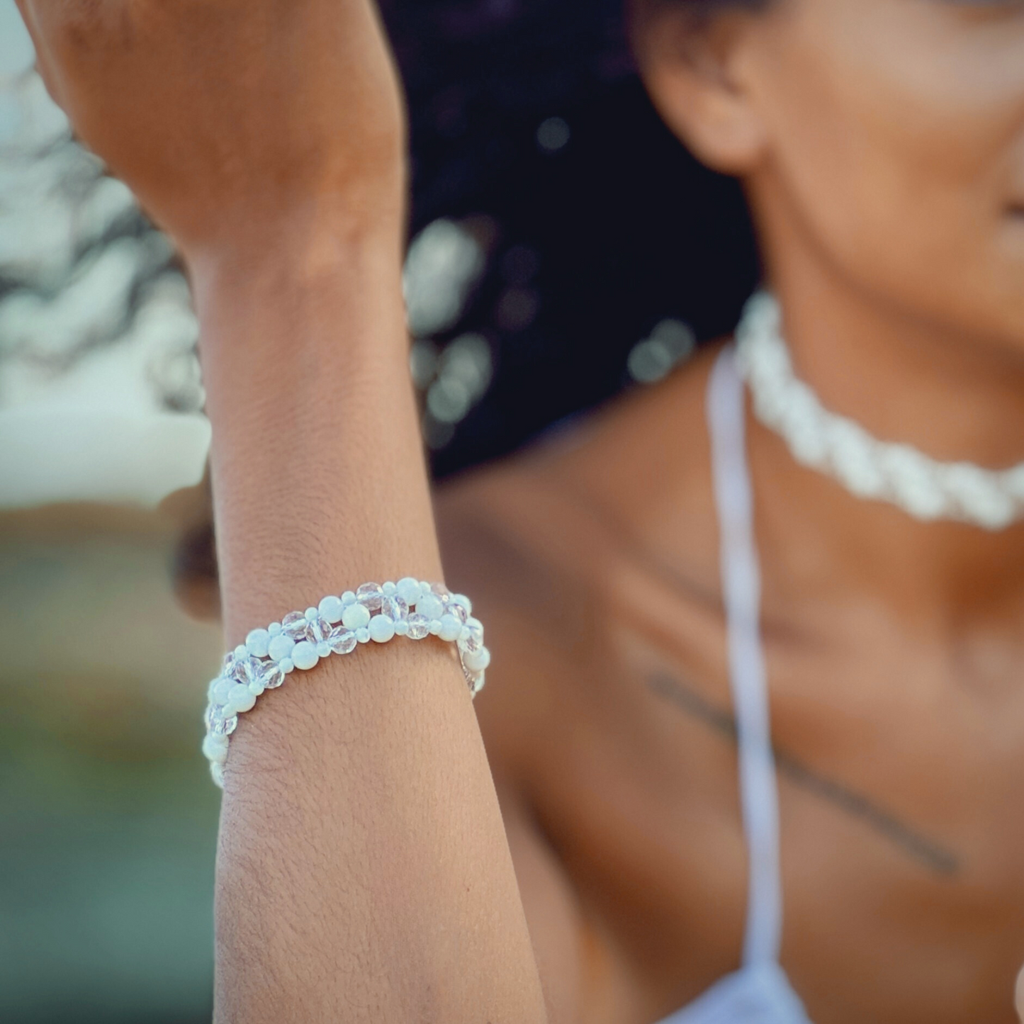 SAHARA S2 Bracelet in White Shell + Clear Quartz