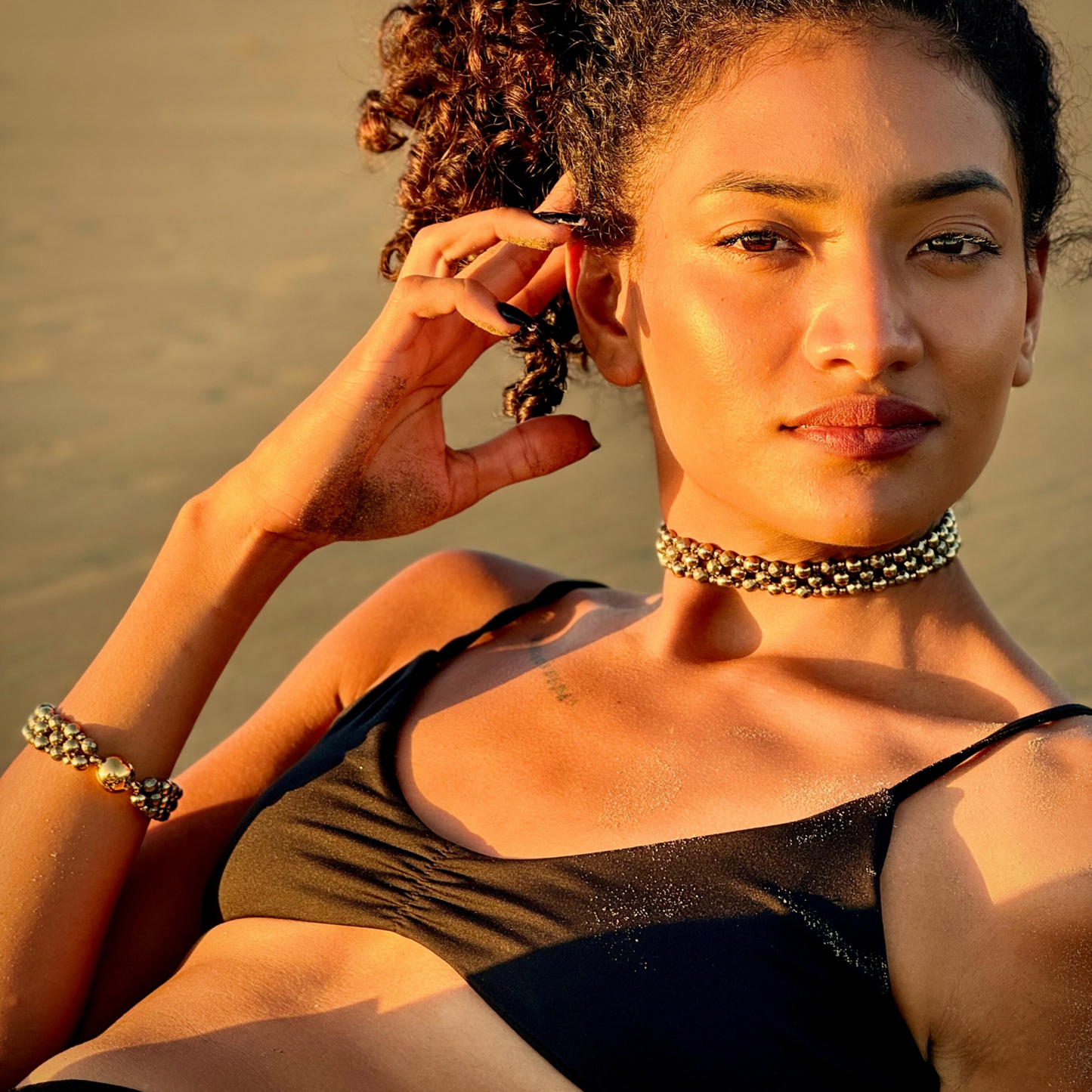 SAHARA S2 Choker in Pyrite + Gold