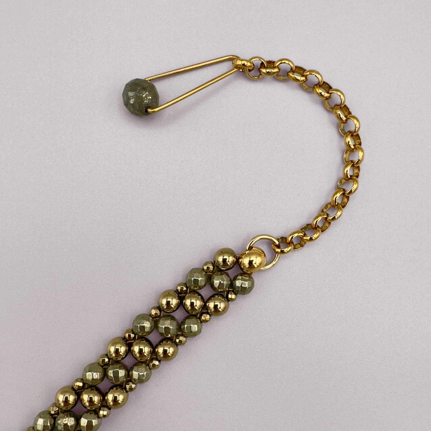 SAHARA S2 Choker in Pyrite + Gold