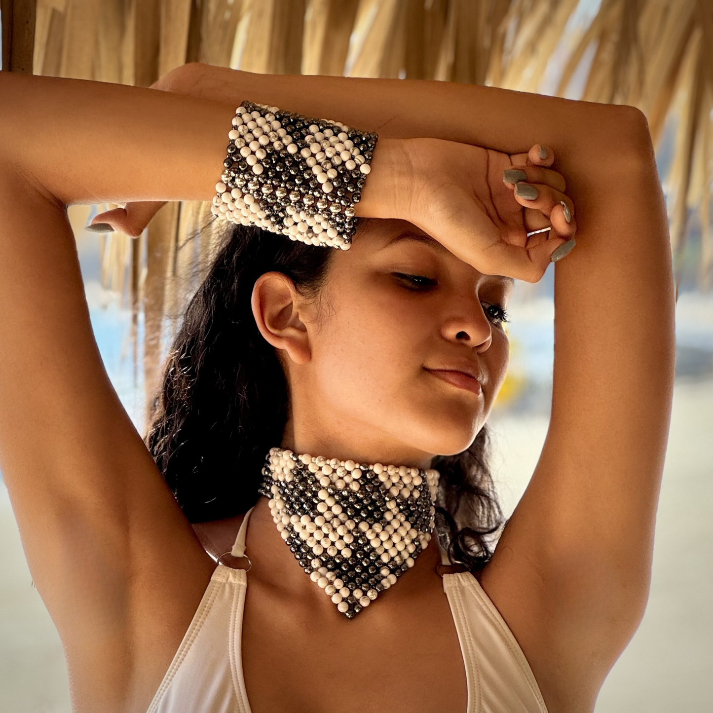 SAHARA S10 Bracelet in Howlite + Hematite