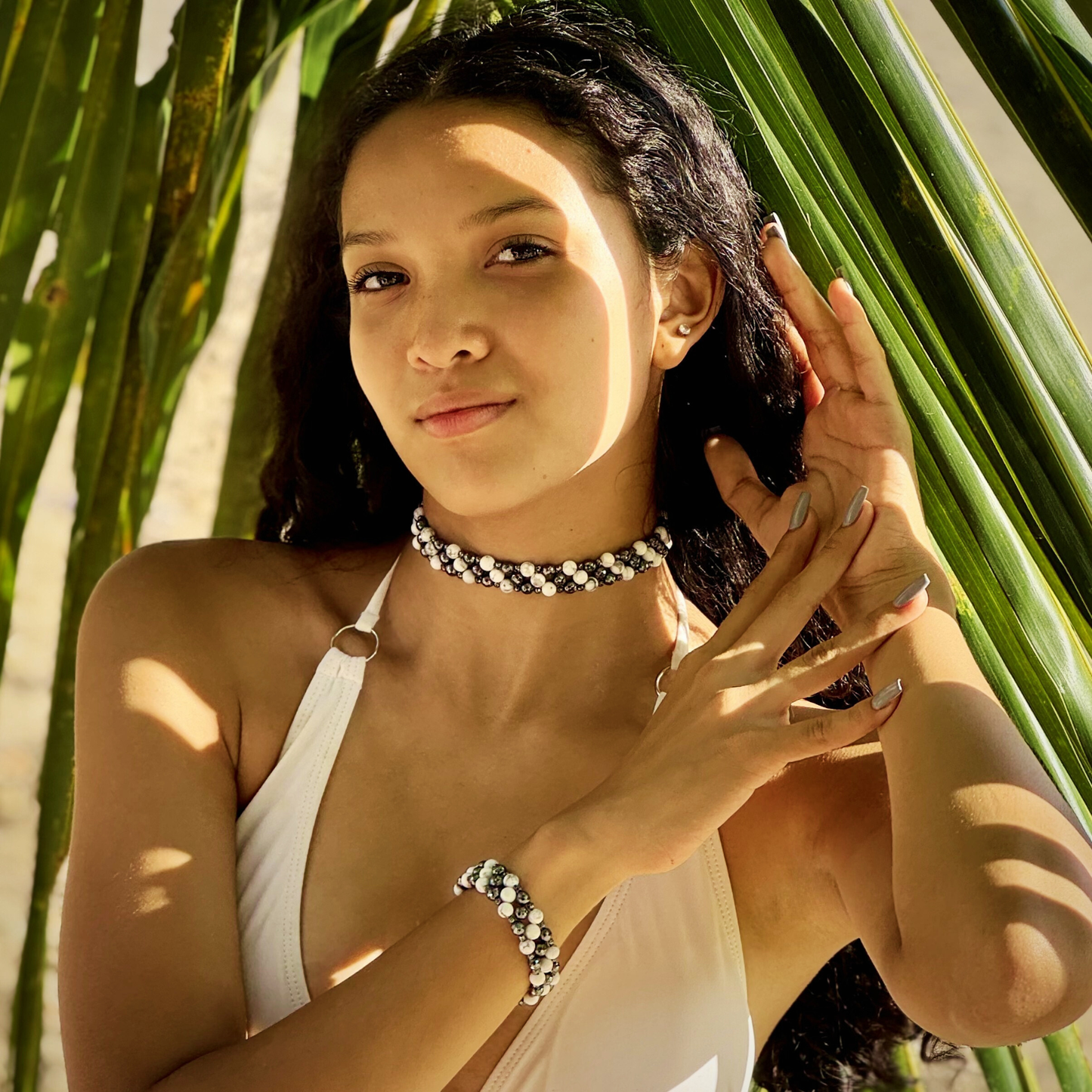 SAHARA S2 Choker in Howlite + Hematite