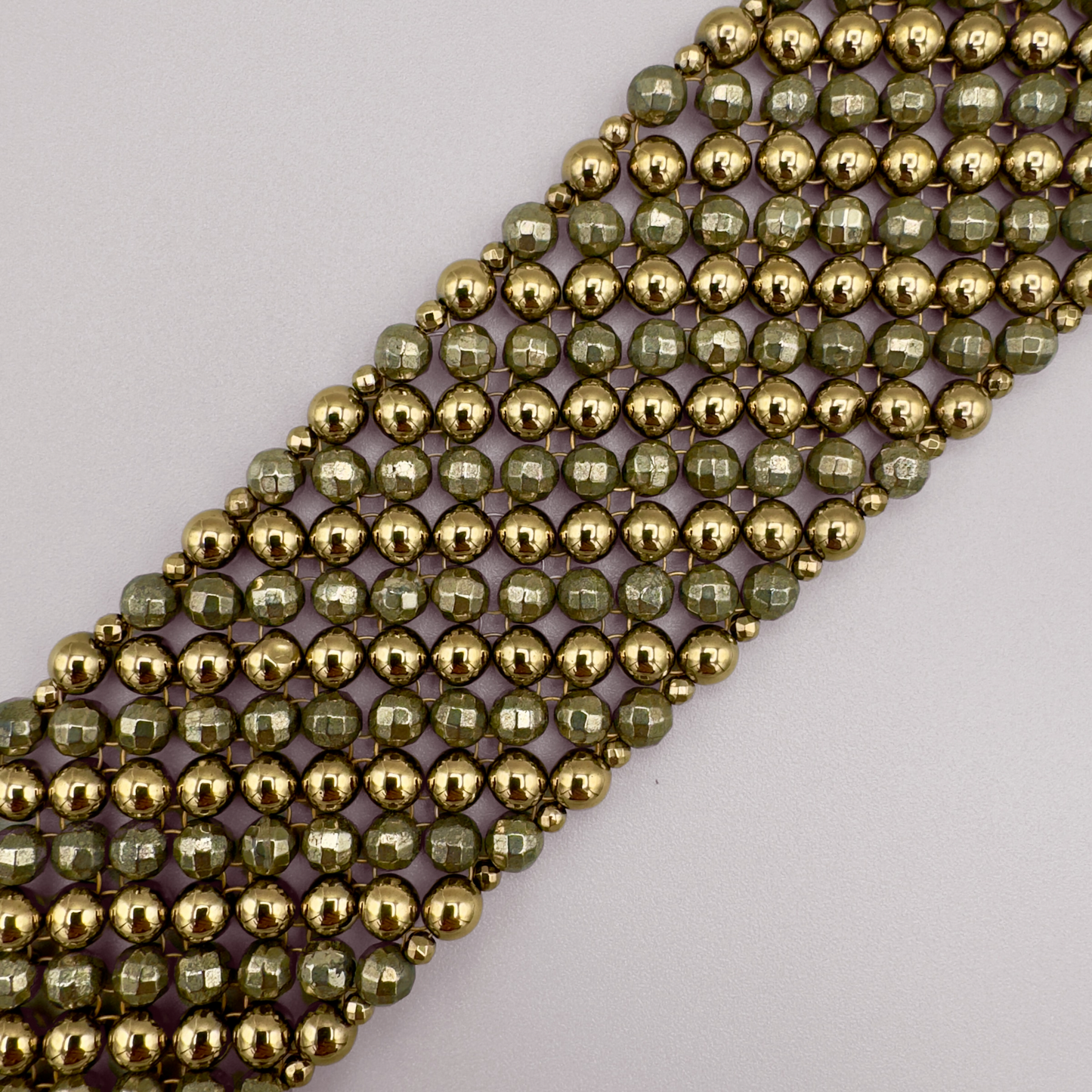 SAHARA S6 Choker in Pyrite + Gold