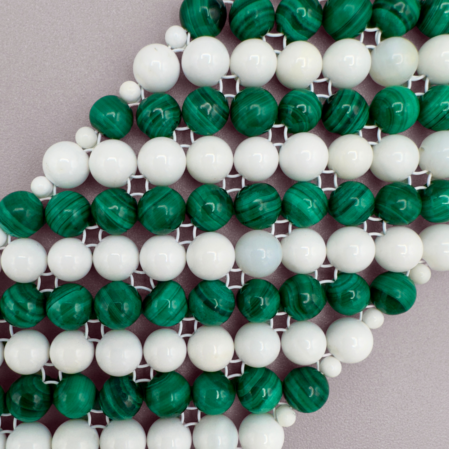 SAHARA S3 Choker in Malachite + White Shell