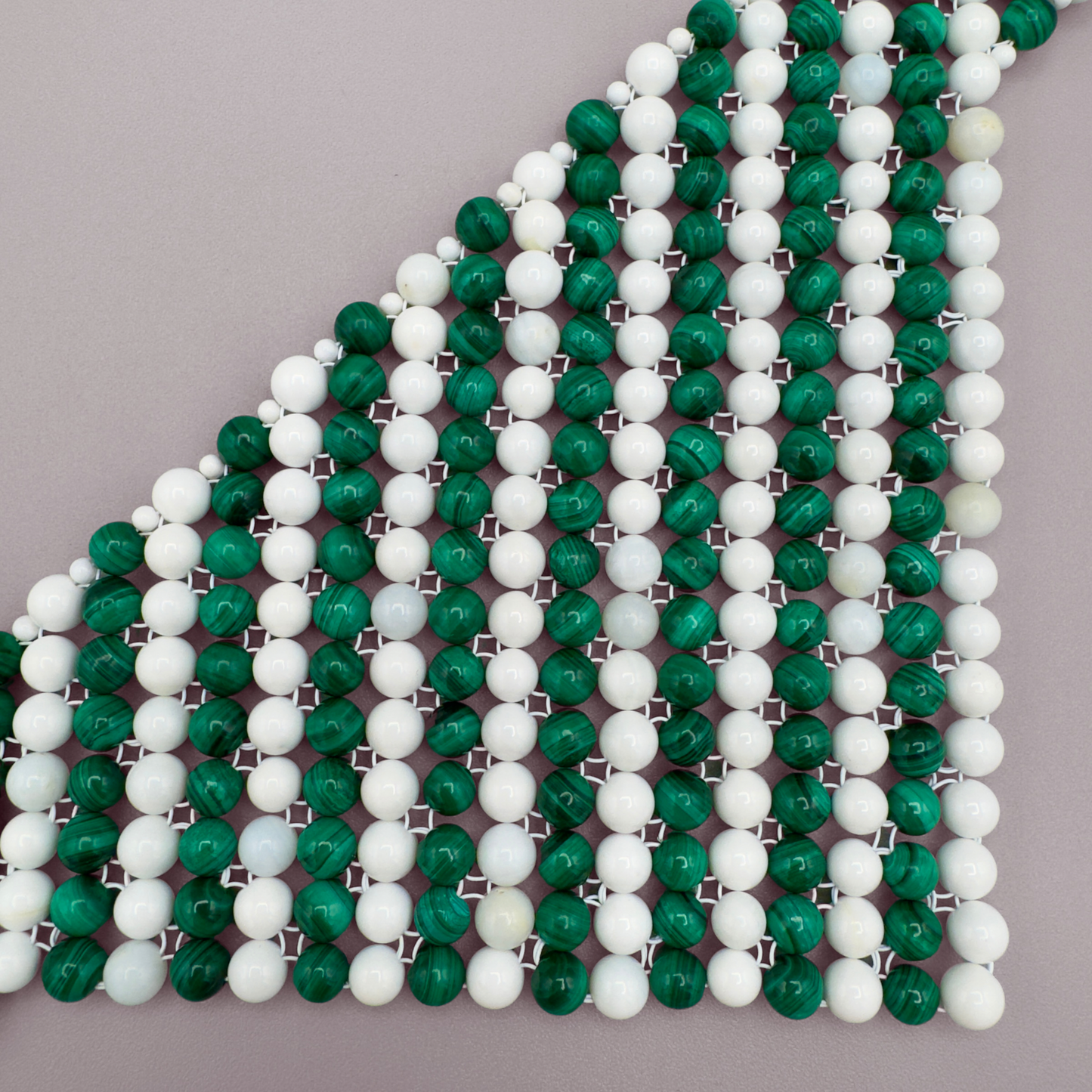 SAHARA S12 Choker in Malachite + White Shell