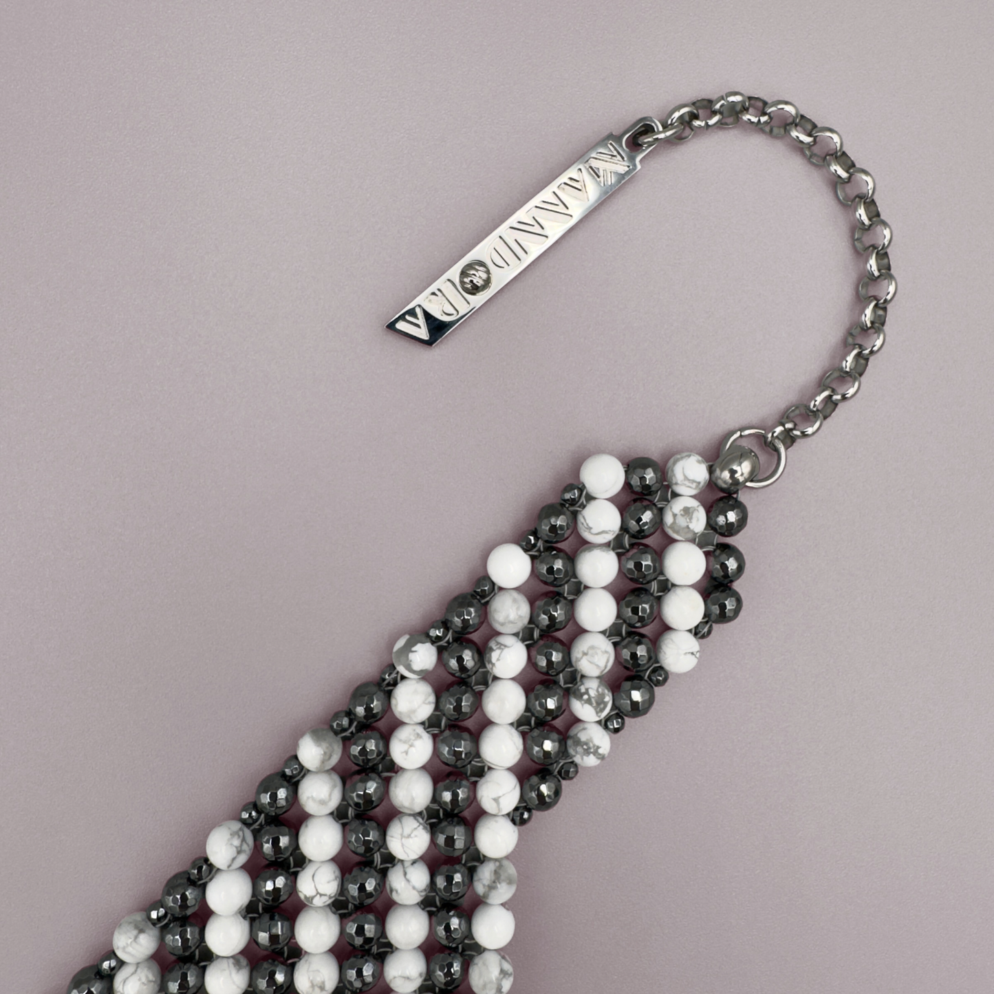 SAHARA S13 Choker in Howlite + Hematite