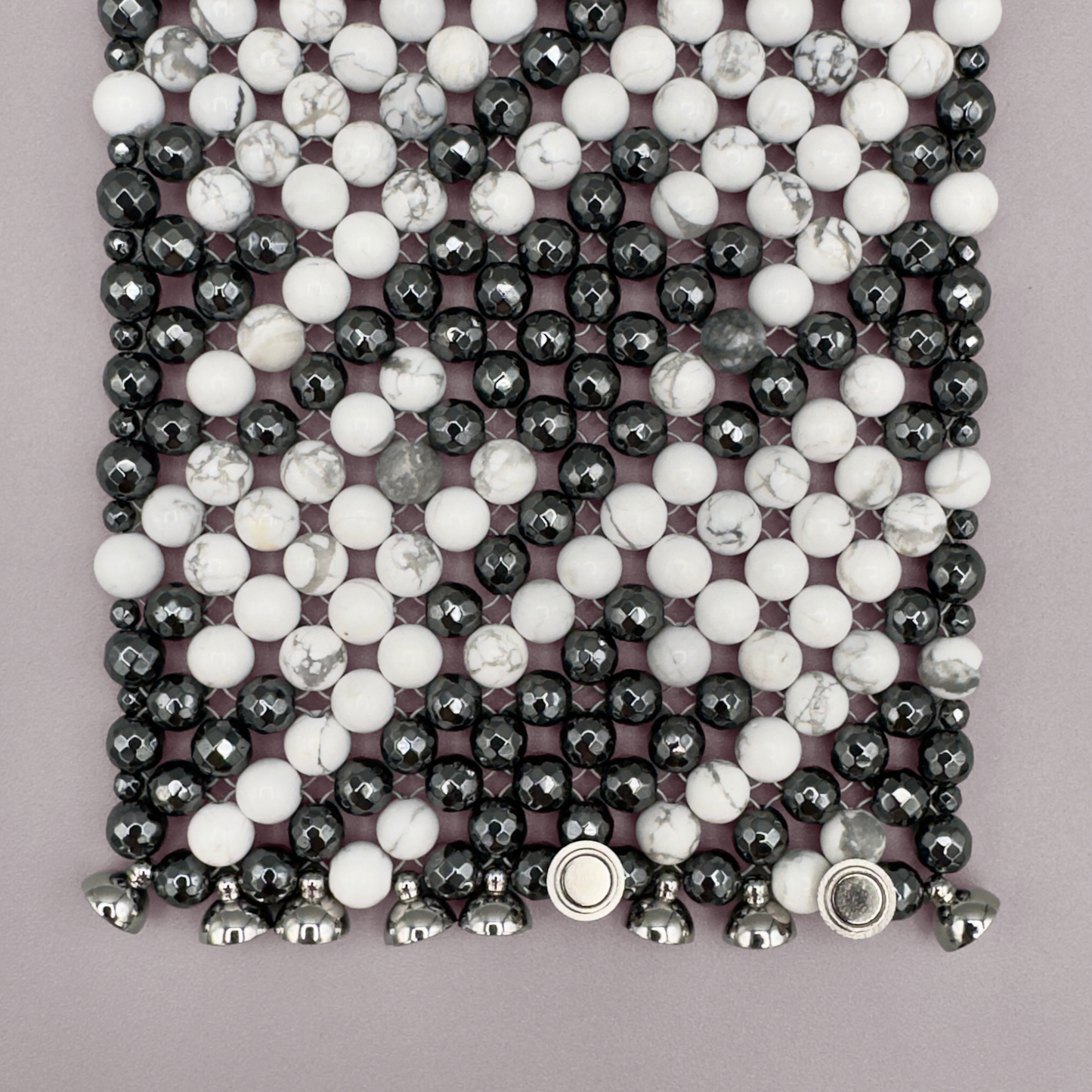 SAHARA S10 Bracelet in Howlite + Hematite