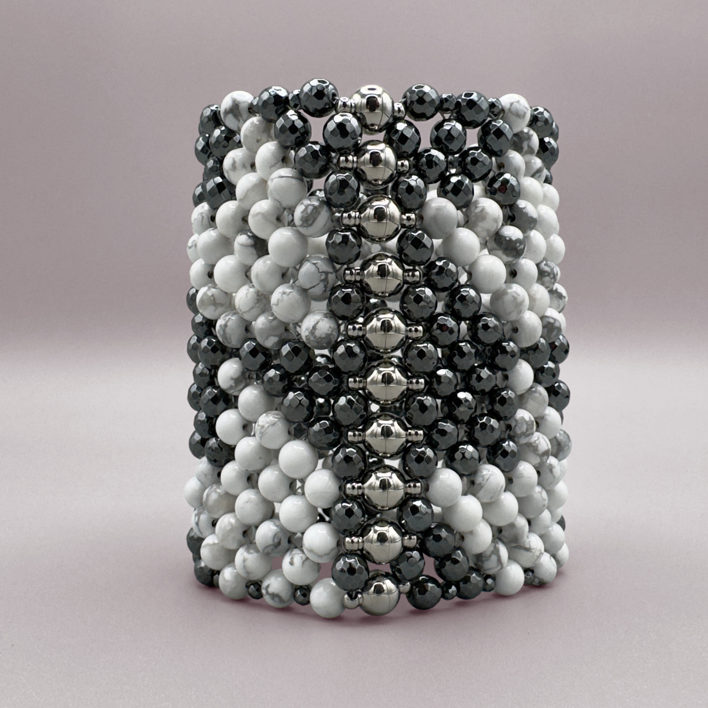 SAHARA S8 Bracelet in Howlite + Hematite