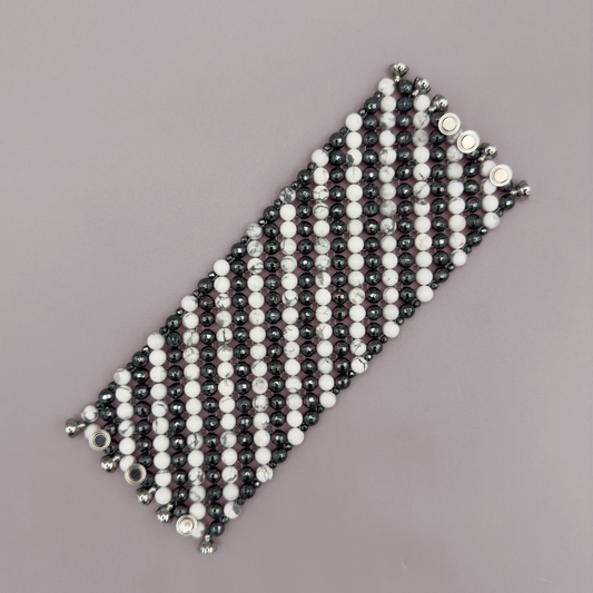 SAHARA S5 Bracelet in Howlite + Hematite