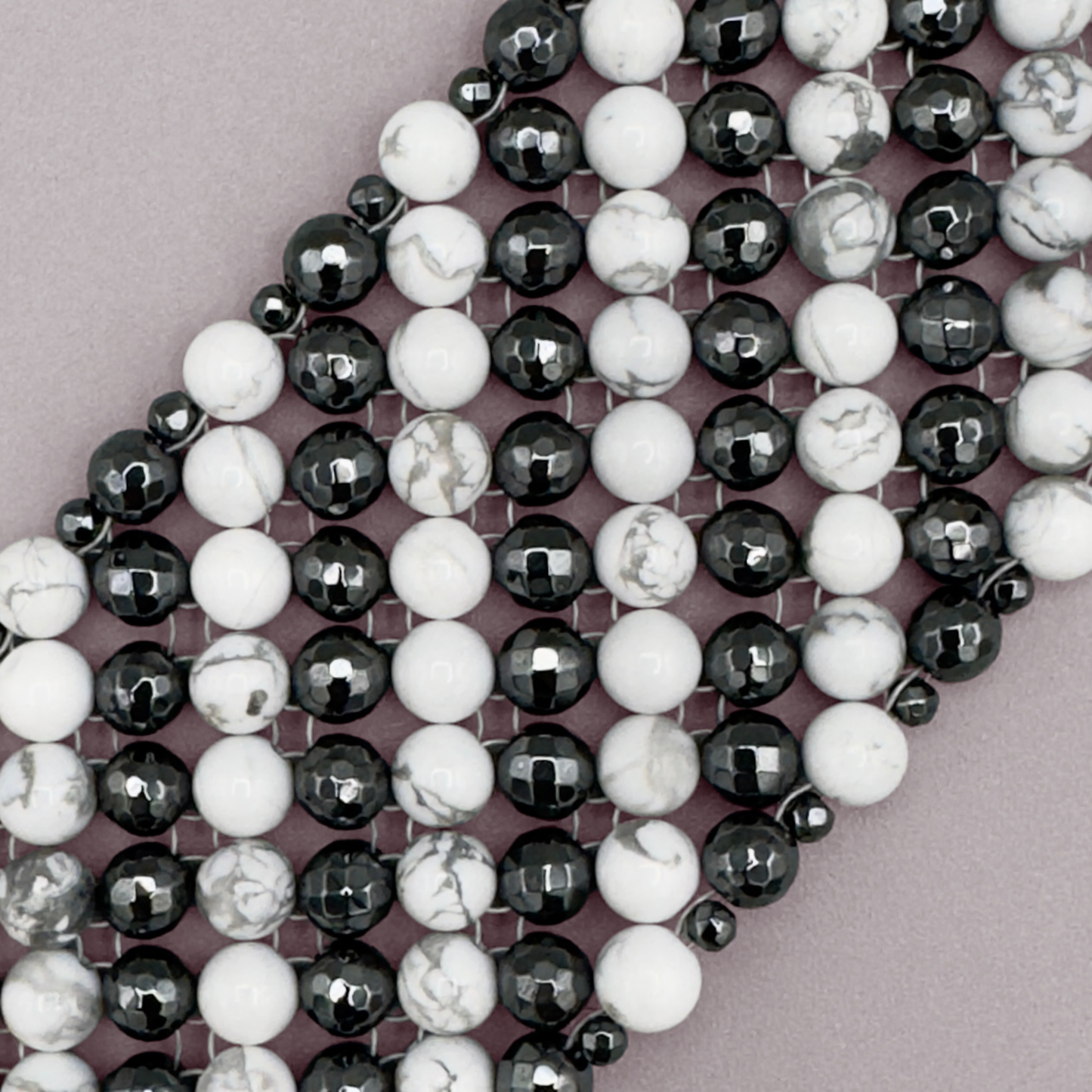SAHARA S3 Bracelet in Howlite + Hematite