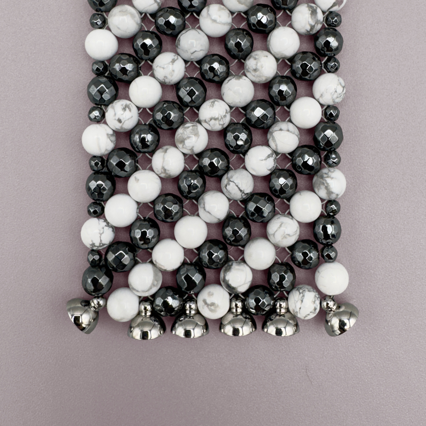 SAHARA S3 Bracelet in Howlite + Hematite