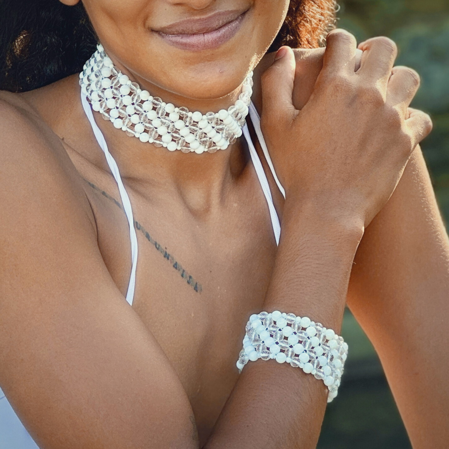 SAHARA S4 Bracelet in White Shell + Clear Quartz