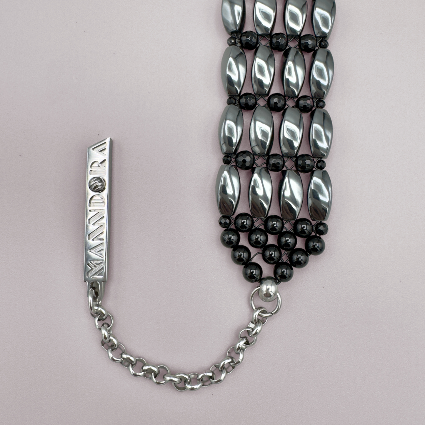 Choker in Hematite + Black Onyx