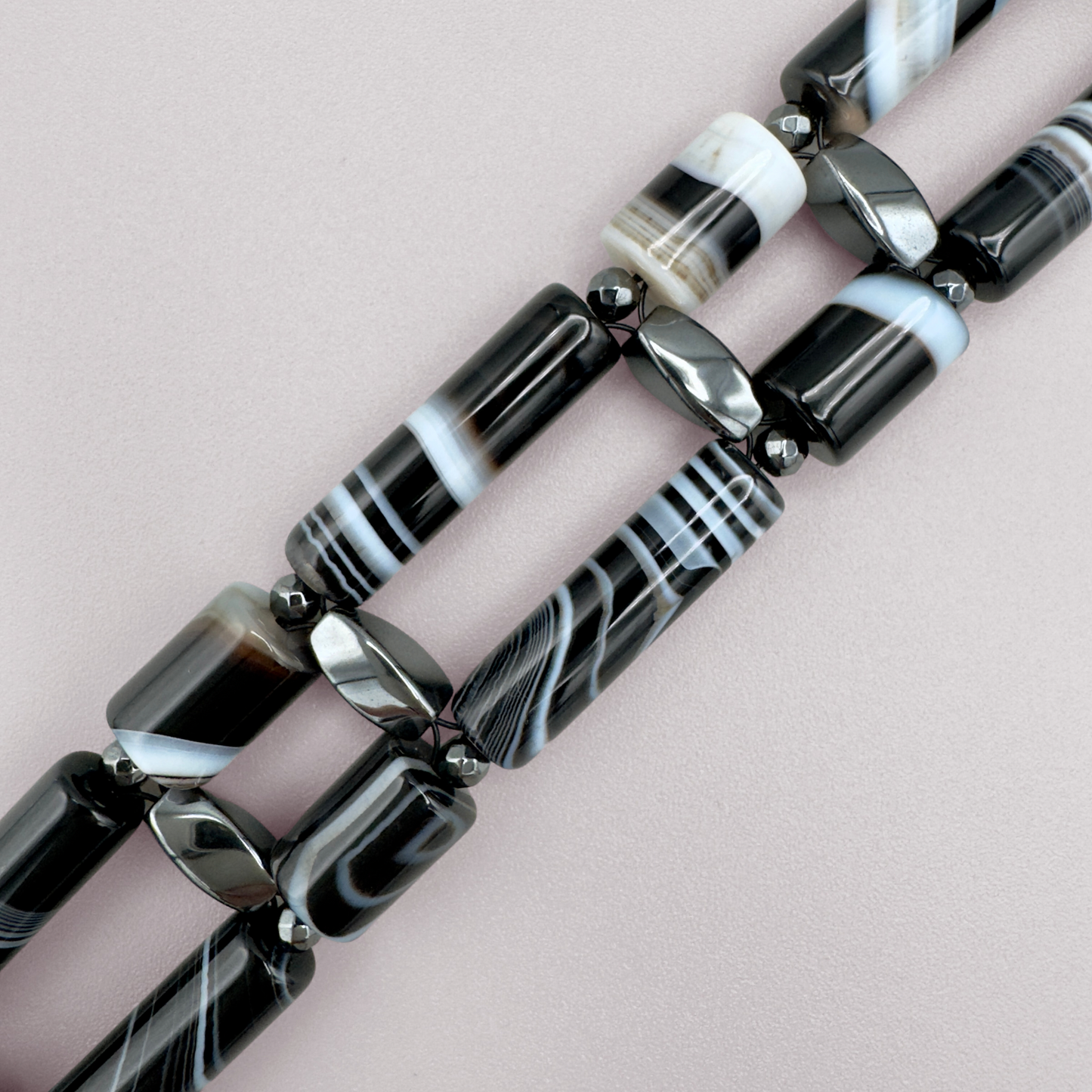 Choker in Black Sardonyx + Hematite