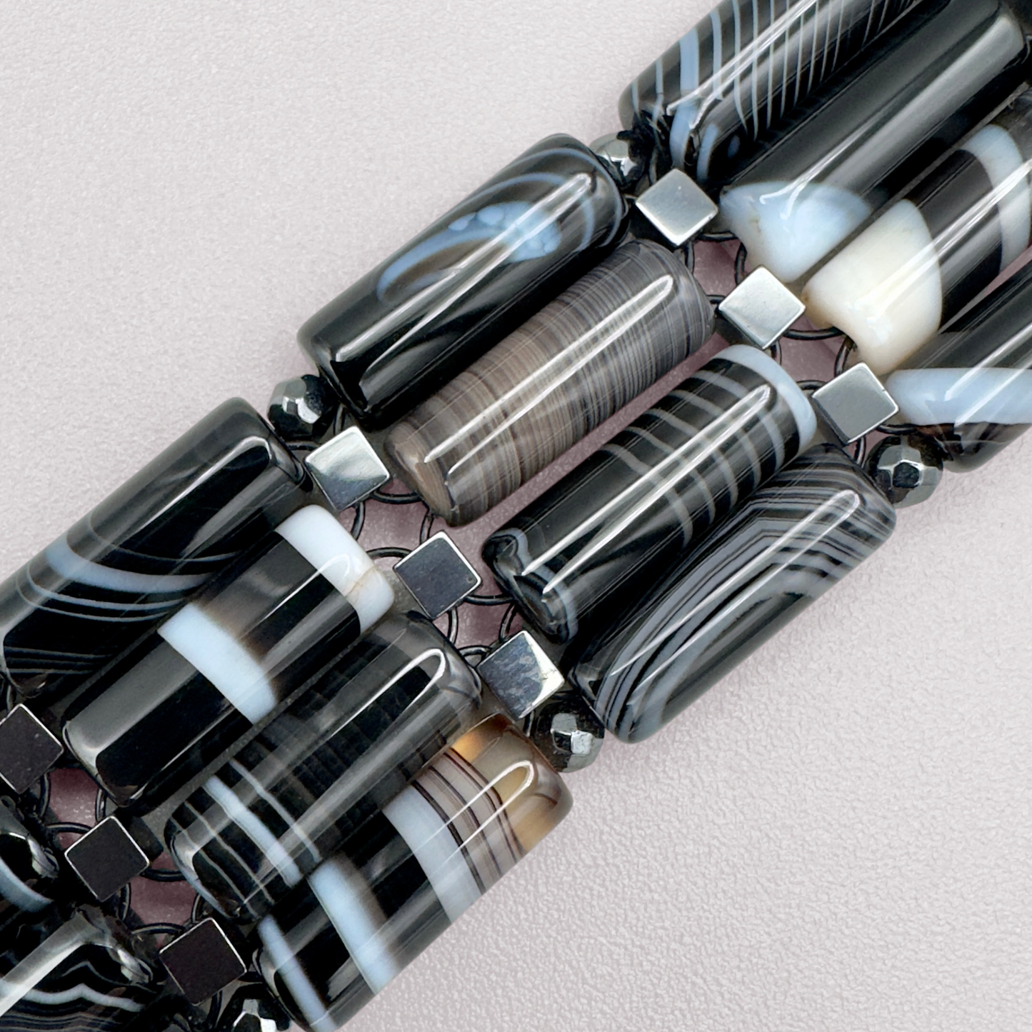 Choker in Black Sardonyx + Hematite