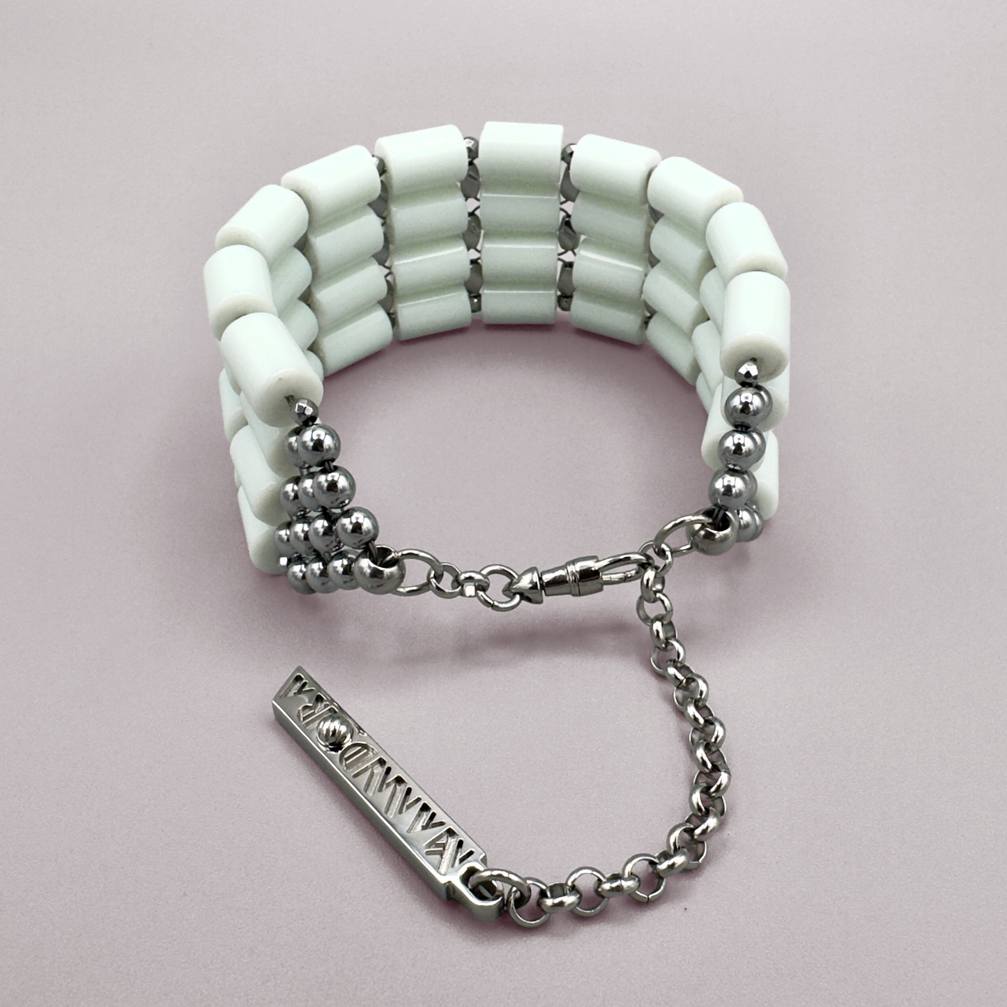 Choker in White Jade + Silver