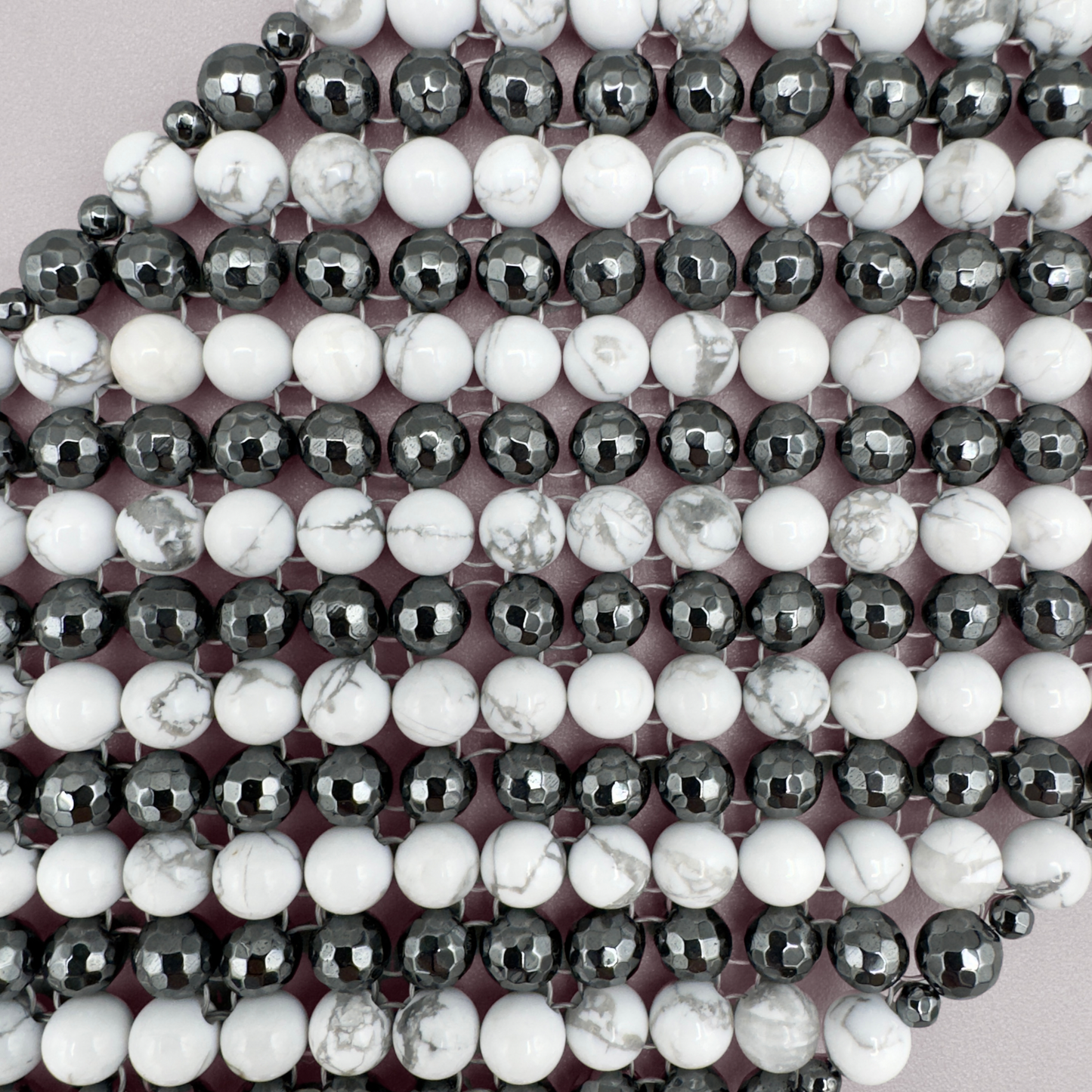 SAHARA S10 Bracelet in Howlite + Hematite