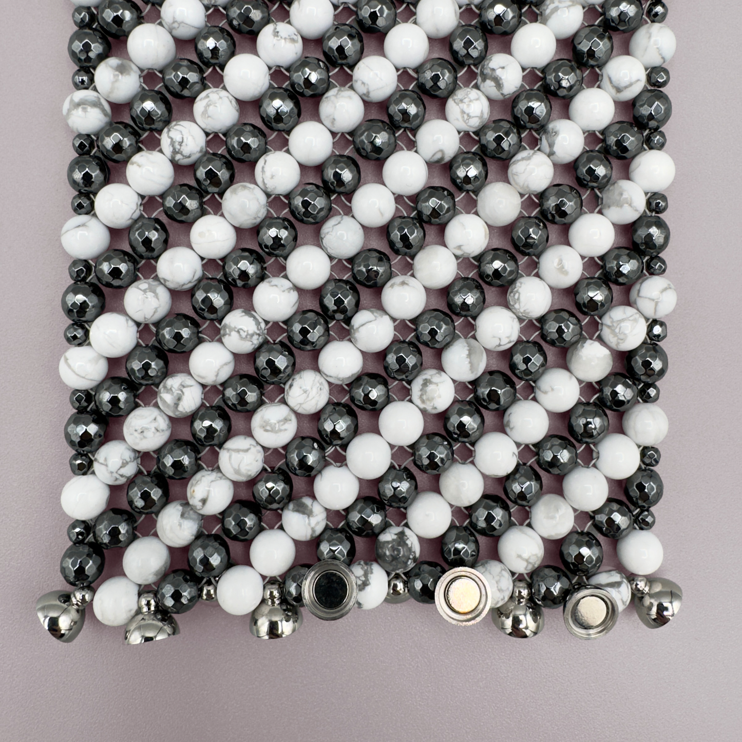 SAHARA S10 Bracelet in Howlite + Hematite