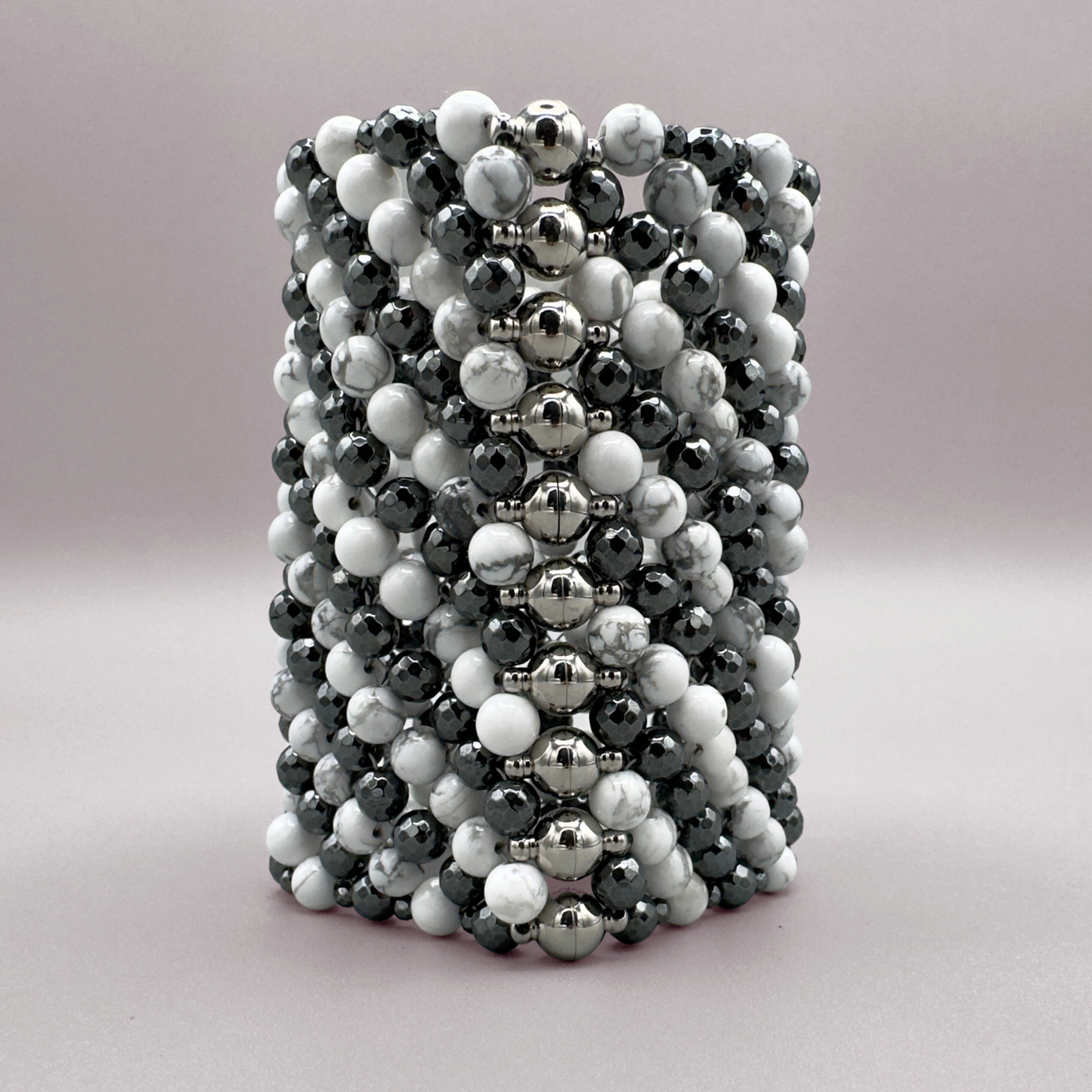 SAHARA S10 Bracelet in Howlite + Hematite
