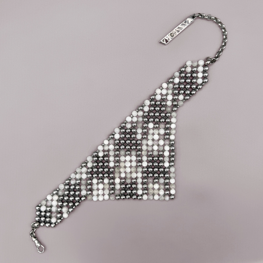 SAHARA S12 Choker in White Moonstone + Silver