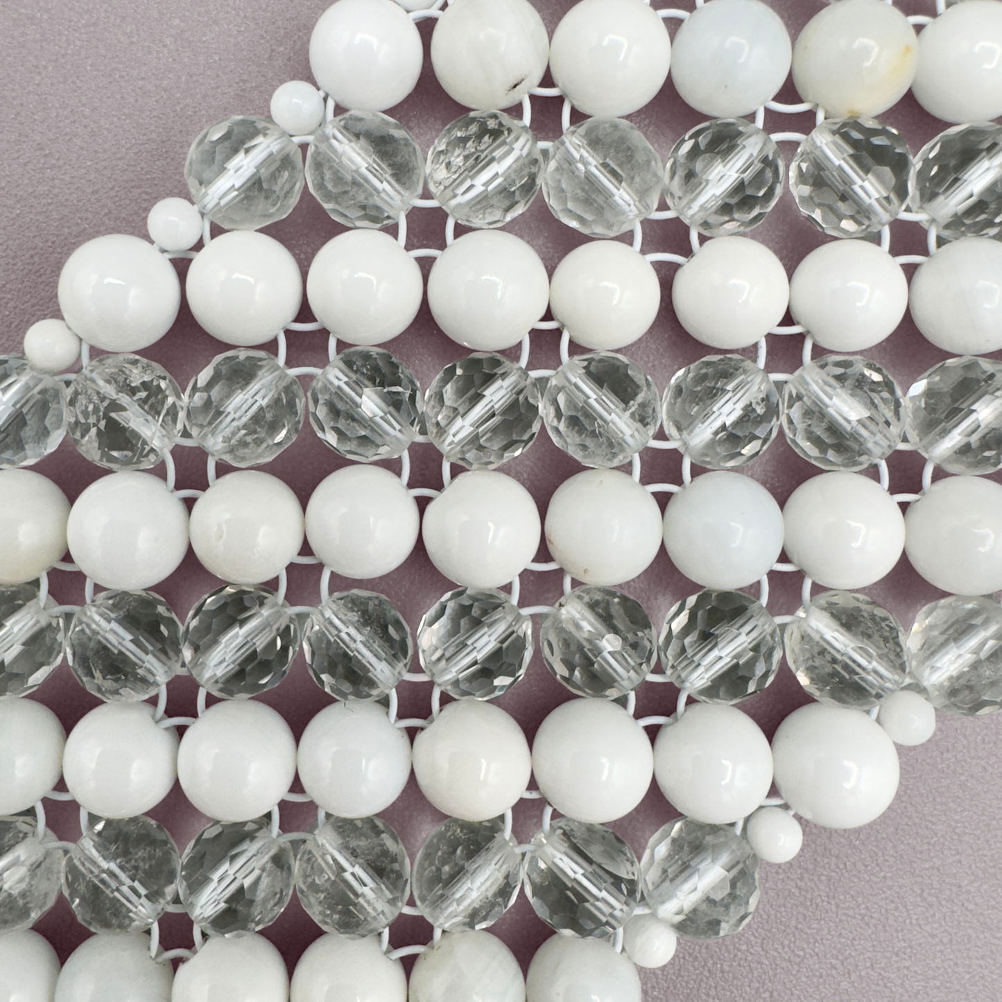 SAHARA S6 Choker in White Shell + Clear Quartz