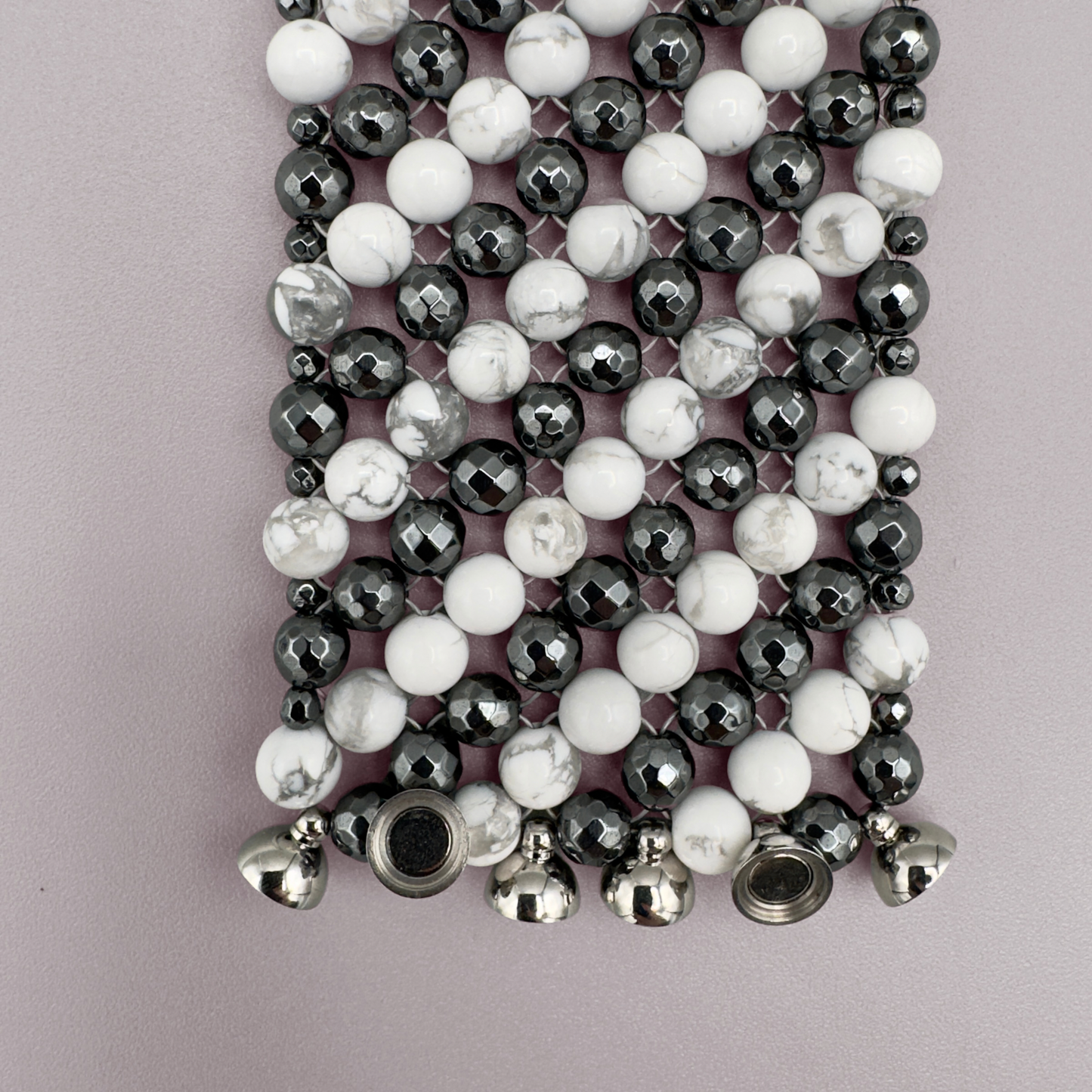 SAHARA S6 Bracelet in Howlite + Hematite