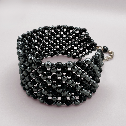 SAHARA S6 Choker in Black Onyx + Hematite