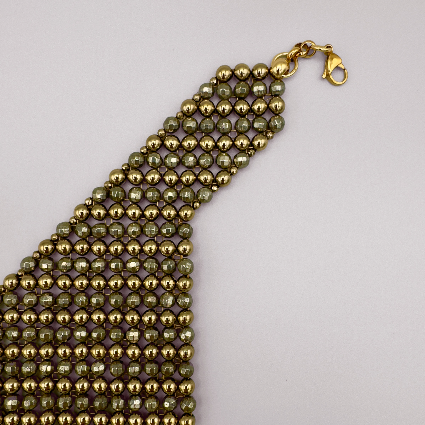SAHARA S12 Choker in Pyrite + Gold