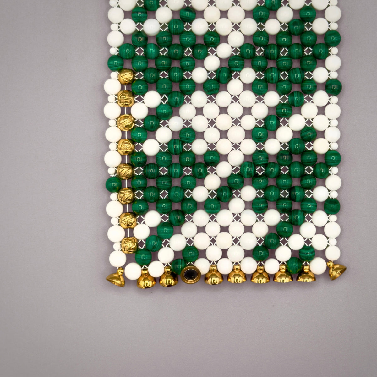 SAHARA S8 Bracelet, Classic Tooth, Malachite + White Shell