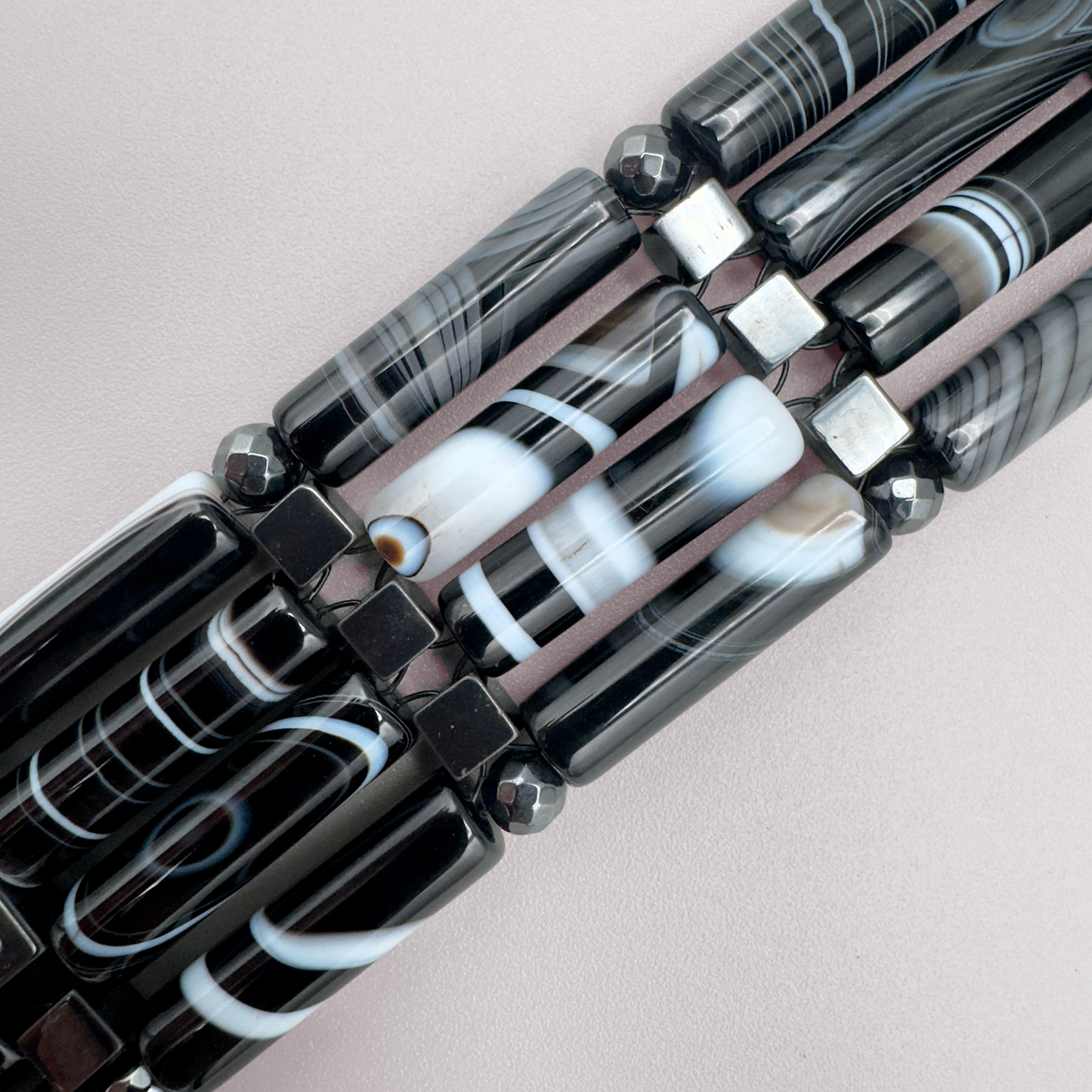 Choker in Black Sardonyx + Hematite