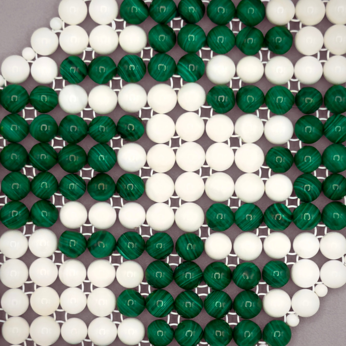SAHARA S8 Bracelet, Classic Tooth, Malachite + White Shell