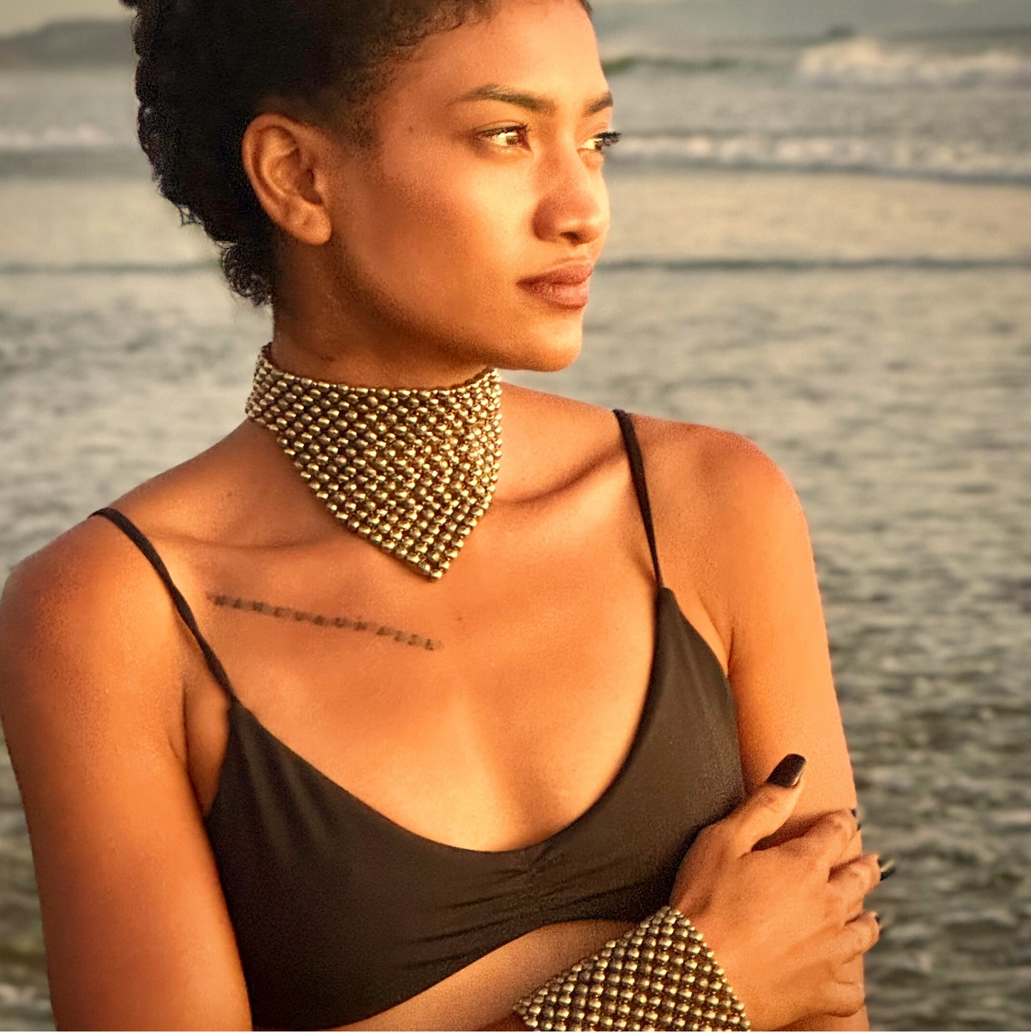 SAHARA S12 Choker in Pyrite + Gold