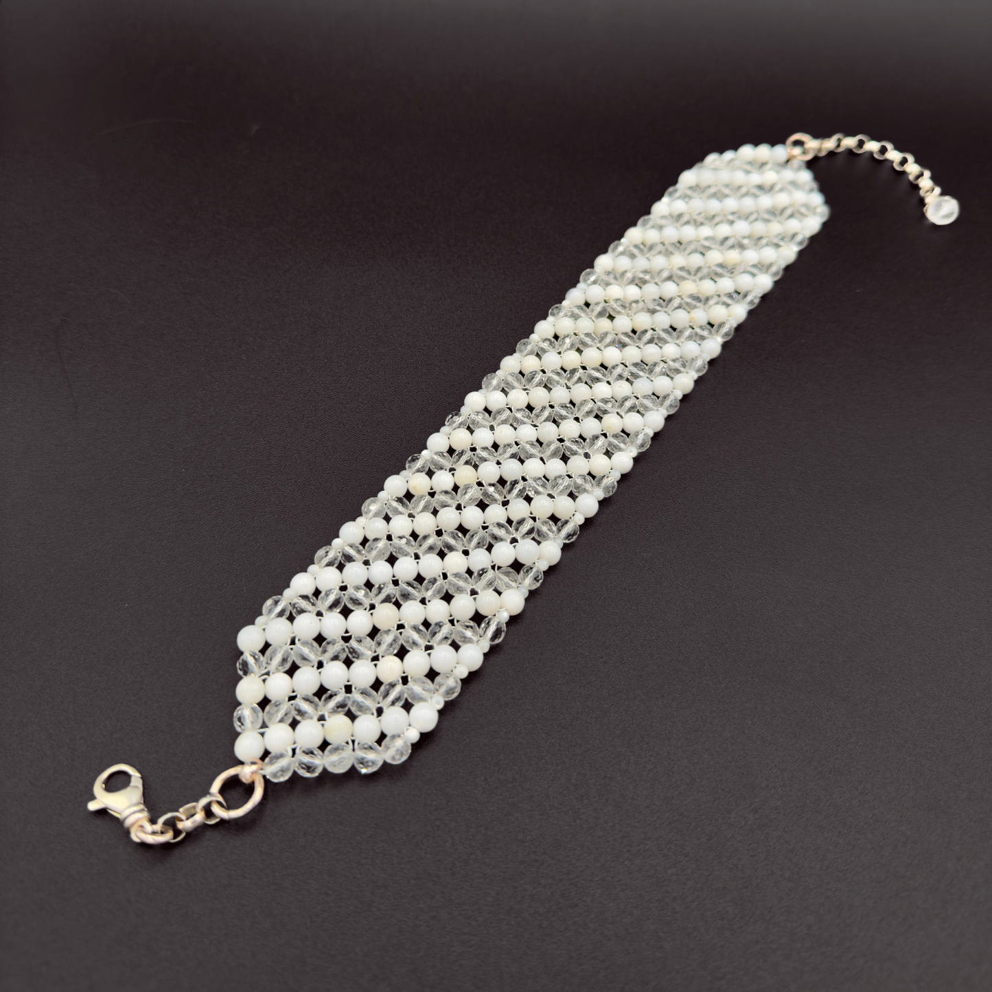 SAHARA S6 Choker in White Shell + Clear Quartz